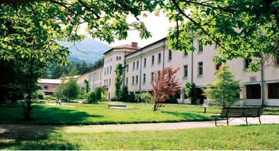 CENTRE HOSPITALIER LES CHATAIGNIERS 30450 Ponteils-et-Brésis