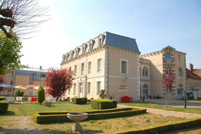 EHPAD Château de Nantou 89240 Pourrain