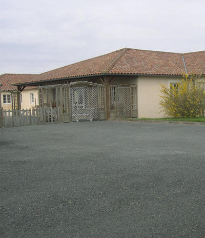 EHPAD - RESIDENCE LE LAC 86330 Moncontour