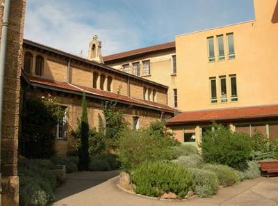 EHPAD CARDINAL MAURIN 69600 Oullins