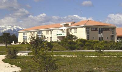 Clinique La Pinède - emeis 66240 Saint-Estève