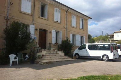 FOYER HEBERG. LA SIMONETTE 04300 Forcalquier