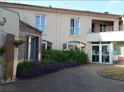 EHPAD - RESIDENCE LE VILLARD 16350 Champagne-Mouton