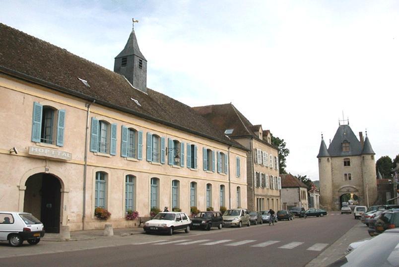 EHPAD Carnot - L'HOPITAL ROLAND BONNION, EHPAD Villeneuve-sur-Yonne 89500