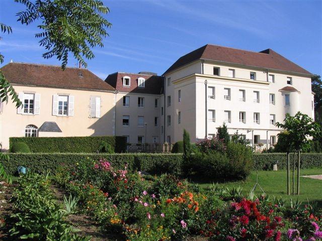 Foyer de Vie Les Écureuils / Résidence du Saule Blanc Ébreuil 03450