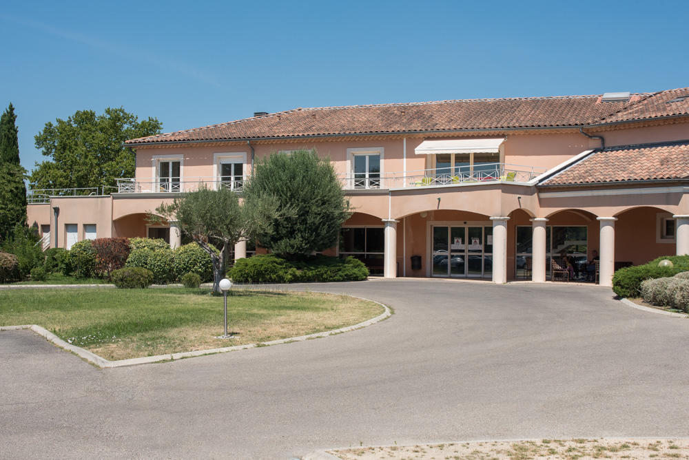 CLINIQUE LES ALPILLES Saint-Rémy-de-Provence 13210